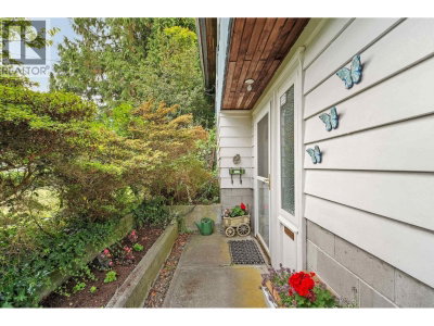 11669 228 Street | Maple Ridge British Columbia | Slide Image Three