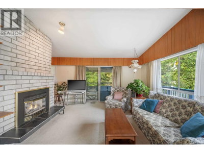 11669 228 Street | Maple Ridge British Columbia | Slide Image Seven