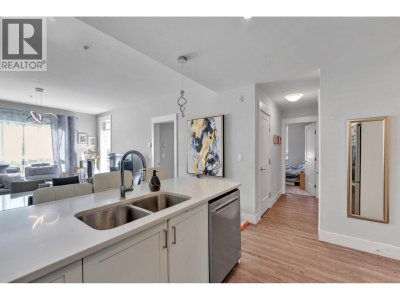 2180 KELLY Avenue | Port Coquitlam British Columbia | Slide Image Nine