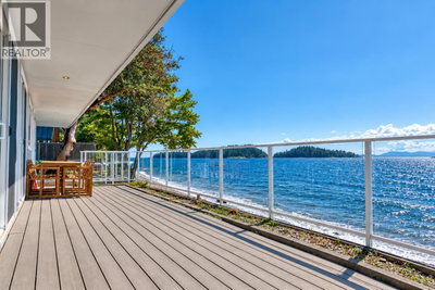 6833 SUNSHINE COAST Highway | Sechelt British Columbia | Slide Image Thirteen