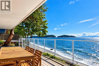 6833 SUNSHINE COAST Highway | Sechelt British Columbia | Slide Image Fourteen