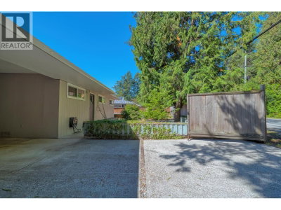6833 SUNSHINE COAST Highway | Sechelt British Columbia | Slide Image Twenty-eight