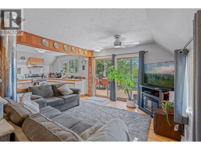25685 NESS LAKE Road | Prince George British Columbia | Slide Image Ten