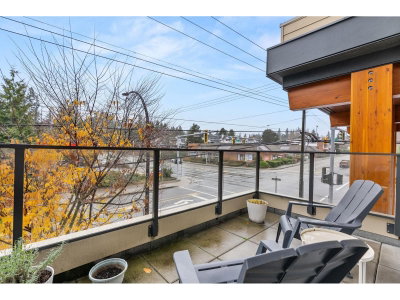 14022 NORTH BLUFF Road | White Rock British Columbia | Slide Image Twenty-two
