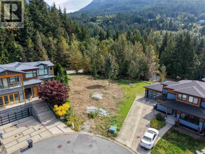 936 THISTLE Place | Britannia Beach British Columbia | Slide Image Eight