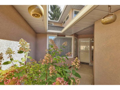 15501 89A Avenue | Surrey British Columbia | Slide Image Four