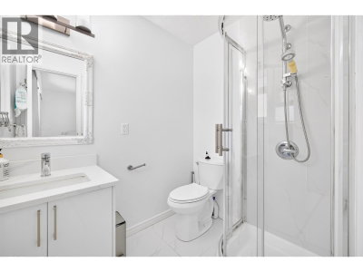 7691 FROBISHER Drive | Richmond British Columbia | Slide Image Twelve