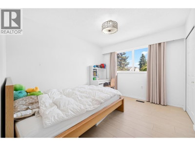 7691 FROBISHER Drive | Richmond British Columbia | Slide Image Thirteen