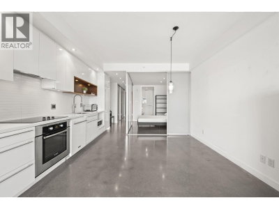 256 E 2ND Avenue | Vancouver British Columbia | Slide Image Nine