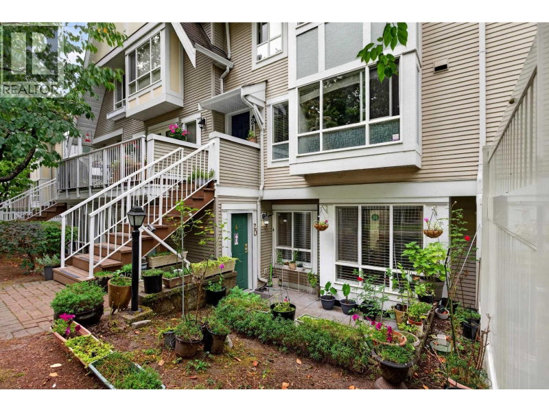 6588 SOUTHOAKS Crescent Burnaby British Columbia, V5E 4K1 - 2 Bedrooms Condo For Sale