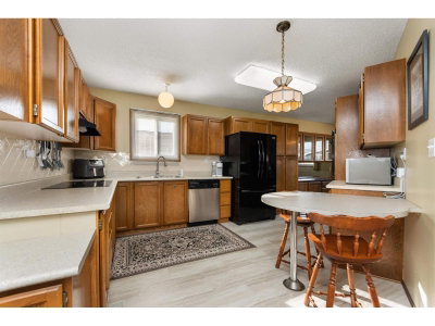 6338 VEDDER Road | Chilliwack British Columbia | Slide Image Three
