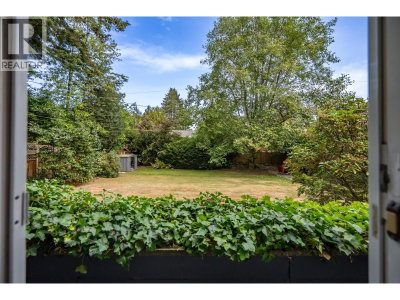 5529 8A Avenue | Delta British Columbia | Slide Image Nineteen
