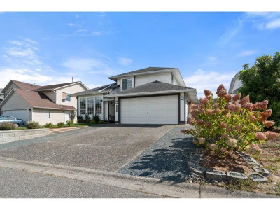 5892 GLENDALE Drive | Chilliwack British Columbia | Slide Image Forty