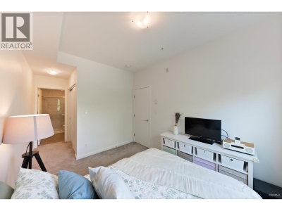 717 BRESLAY Street | Coquitlam British Columbia | Slide Image Thirteen