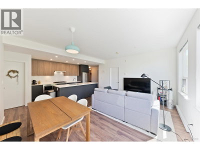 717 BRESLAY Street | Coquitlam British Columbia | Slide Image Six