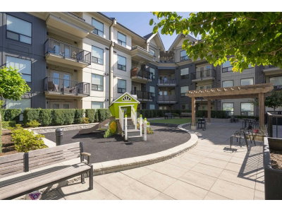 2493 MONTROSE Avenue | Abbotsford British Columbia | Slide Image Seven