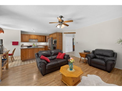 21050 YEOMANS Crescent | Langley British Columbia | Slide Image Seventeen