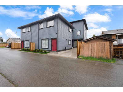 10432 128 Street | Surrey British Columbia | Slide Image Five