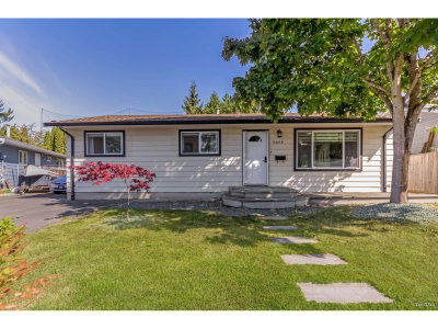 5052 205B Street | Langley British Columbia | Slide Image Three