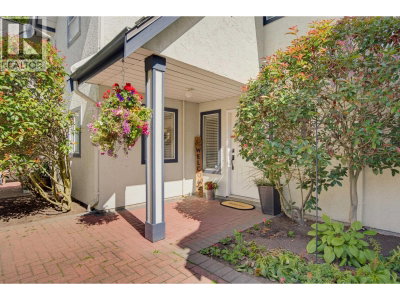 4890 48 Avenue | Delta British Columbia | Slide Image Three