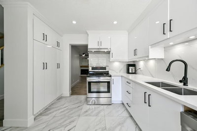 2998 MOUAT Drive | Abbotsford British Columbia | Slide Image Six