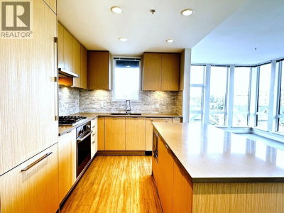 9213 ODLIN Street | Richmond British Columbia | Slide Image Six