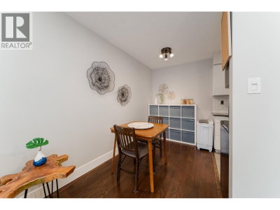 2450 CORNWALL Avenue | Vancouver British Columbia | Slide Image Thirteen