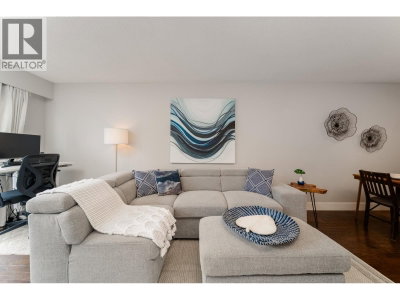 2450 CORNWALL Avenue | Vancouver British Columbia | Slide Image Nine