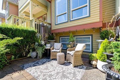 15151 BUENA VISTA Avenue | White Rock British Columbia | Slide Image Five