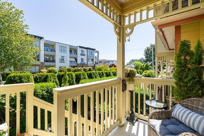 15151 BUENA VISTA Avenue | White Rock British Columbia | Slide Image Nine