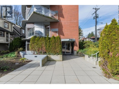 2965 FIR Street | Vancouver British Columbia | Slide Image Two