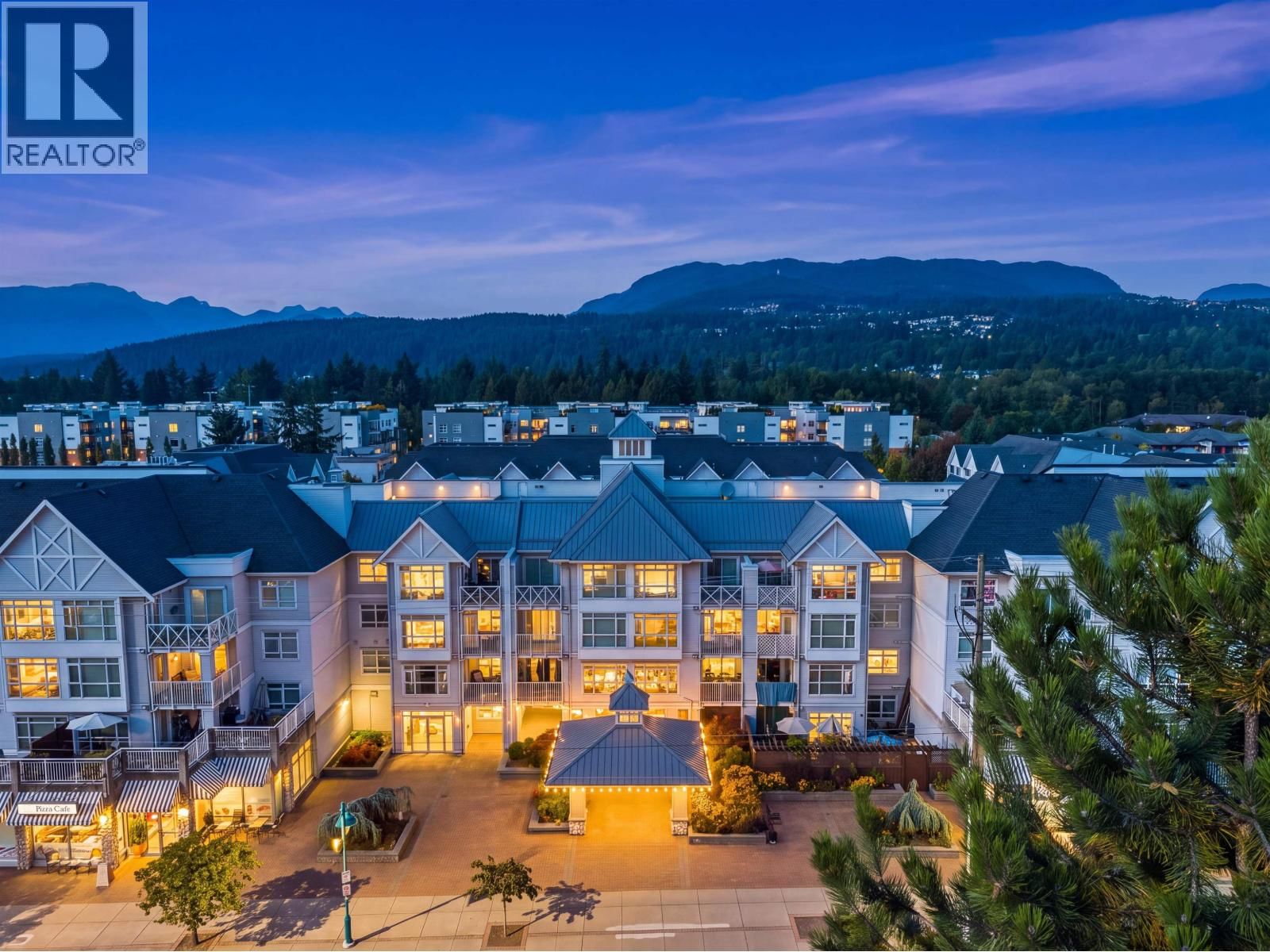 3122 ST JOHNS Street, Port Moody, British Columbia V3H 5C8
