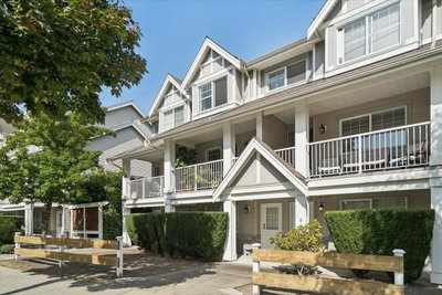 6555 192A Street | Surrey British Columbia | Slide Image Three