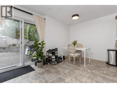22749 125A Avenue | Maple Ridge British Columbia | Slide Image Thirty-eight