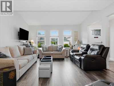4628 HERMITAGE Drive | Richmond British Columbia | Slide Image Nine