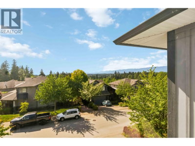 10676 247A Street | Maple Ridge British Columbia | Slide Image Thirty-four