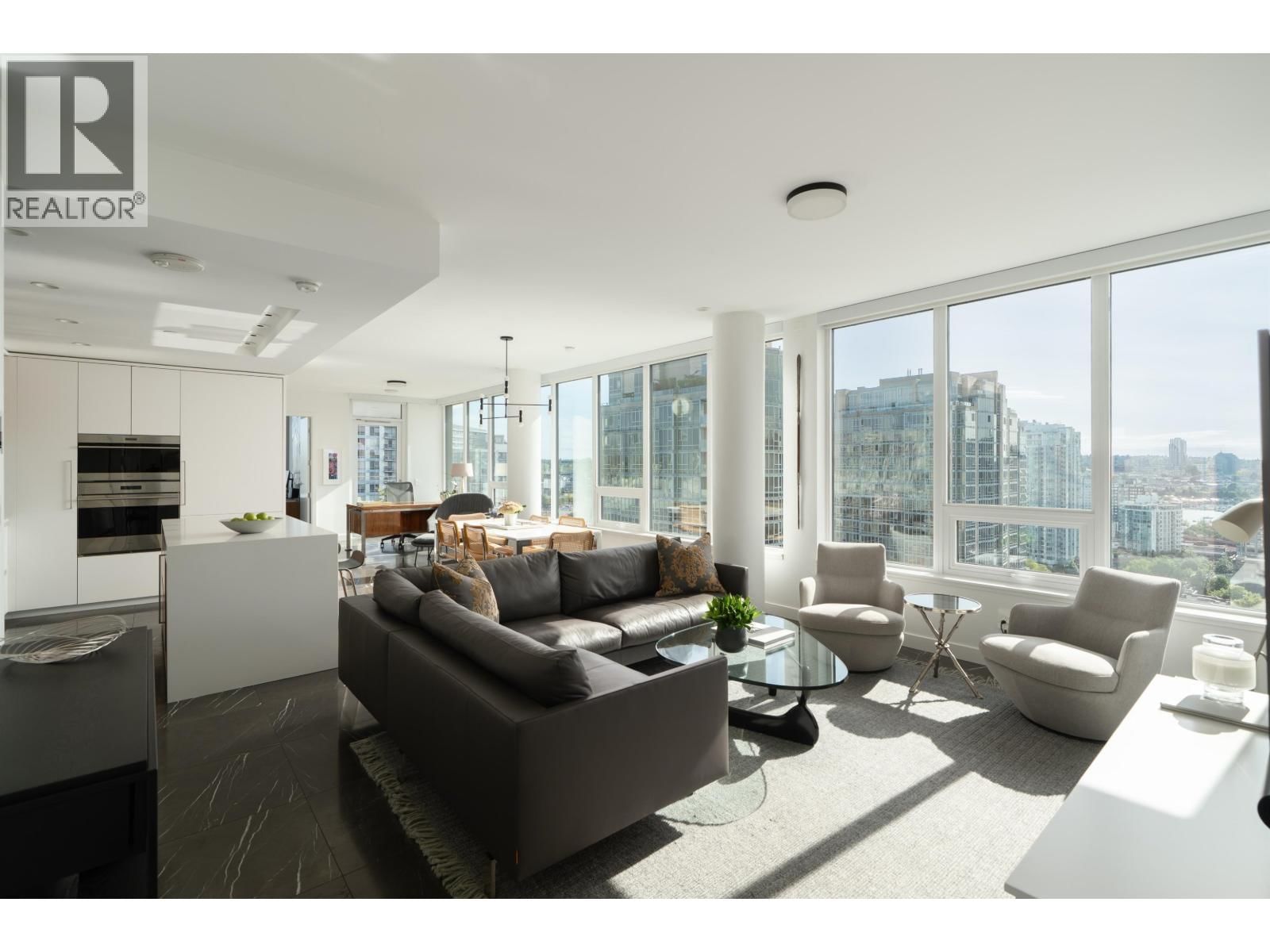 885 CAMBIE Street, Vancouver, British Columbia V6B 0R6