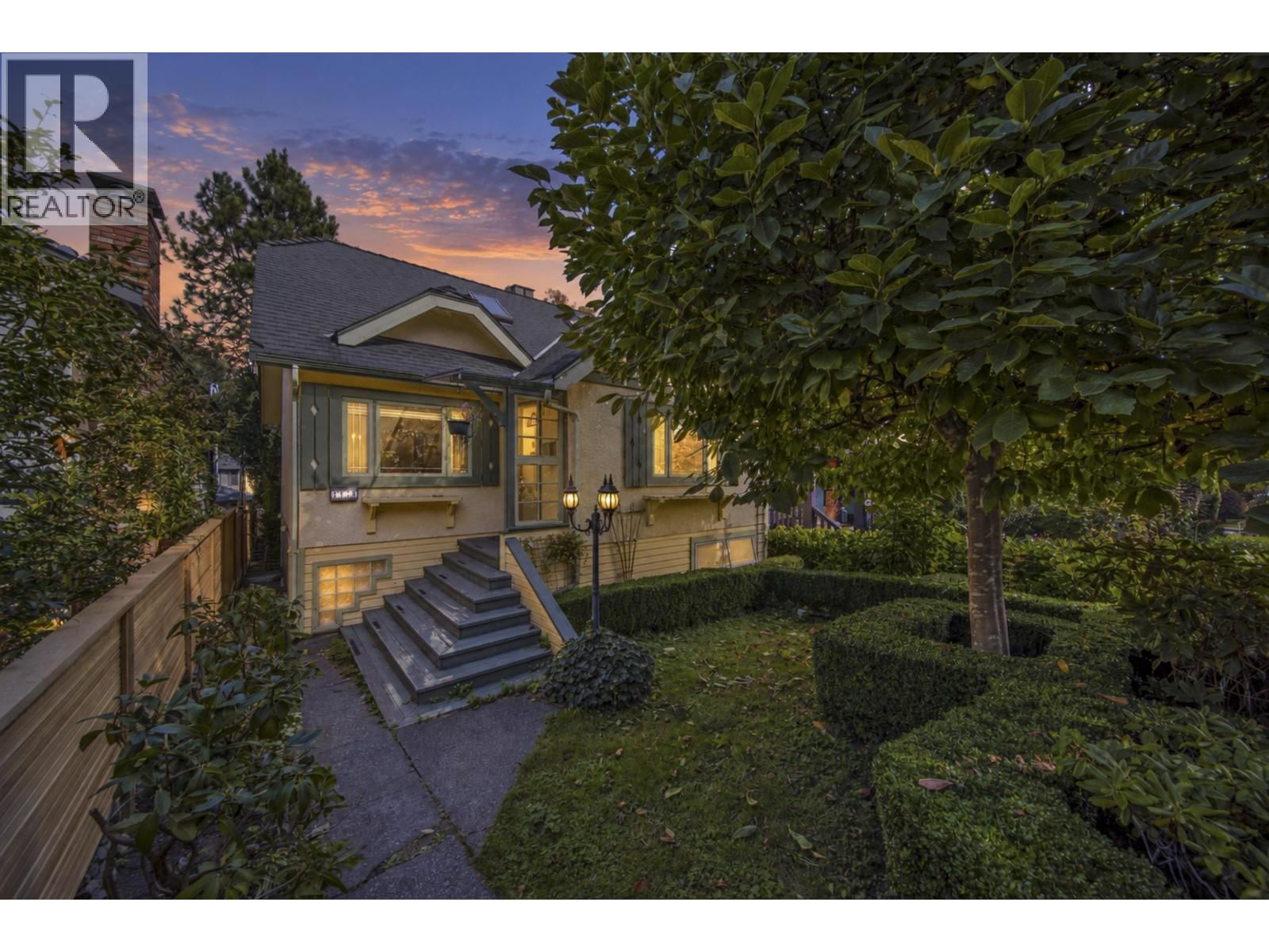 3519 14TH Avenue, Vancouver, British Columbia V6R 2W3