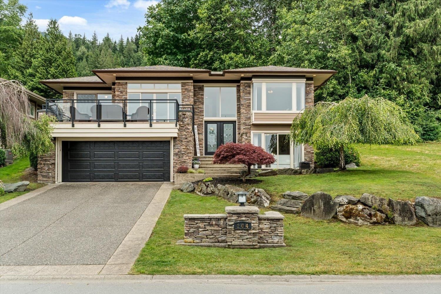 51075 FALLS Court, Chilliwack, British Columbia V4Z 1K7