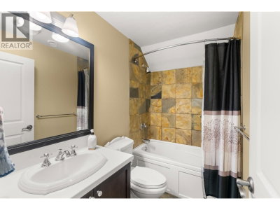 5229 LYNN Place | Delta British Columbia | Slide Image Twenty-seven