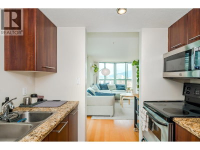 1188 HOWE Street | Vancouver British Columbia | Slide Image Twelve