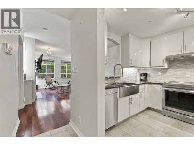 5835 HAMPTON PLACE | Vancouver British Columbia | Slide Image Two