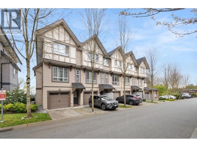1338 HAMES Crescent | Coquitlam British Columbia | Slide Image Five