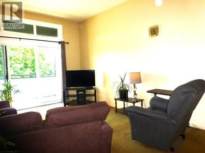 3411 SPRINGFIELD Drive | Richmond British Columbia | Slide Image Sixteen