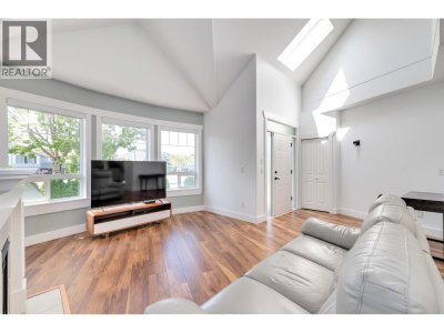 6982 BARNARD Drive | Richmond British Columbia | Slide Image Three
