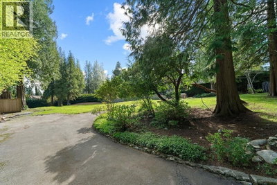 2976 PALMERSTON Avenue | West Vancouver British Columbia | Slide Image Fifteen