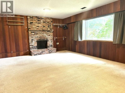 8371 LUNEN Road | Richmond British Columbia | Slide Image Two