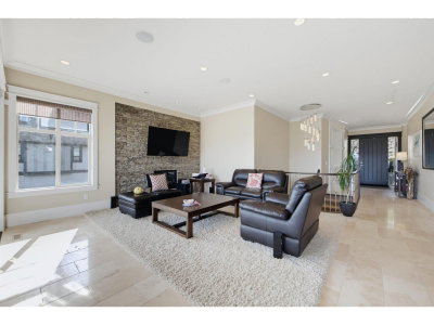 35520 MAHOGANY Drive | Abbotsford British Columbia | Slide Image Eight