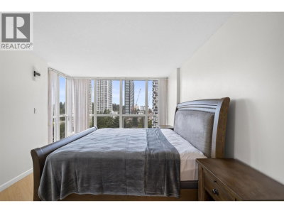 6088 WILLINGDON Avenue | Burnaby British Columbia | Slide Image Seventeen