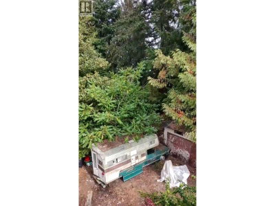 7822 ROSEWOOD Street | Burnaby British Columbia | Slide Image Four